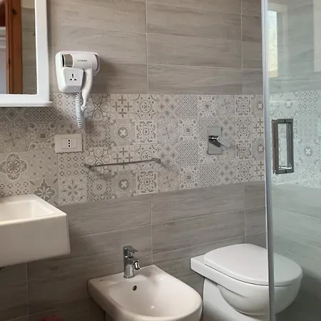 Antonella Boutique 3* Фавиньяна